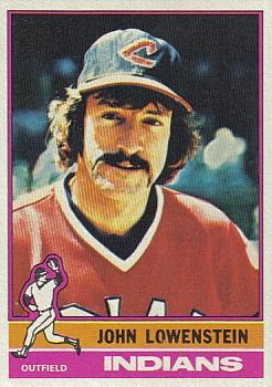 1976 Topps #646 John Lowenstein