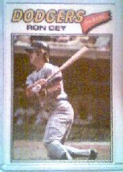 1977 Topps Cloth Stickers #14 Ron Cey