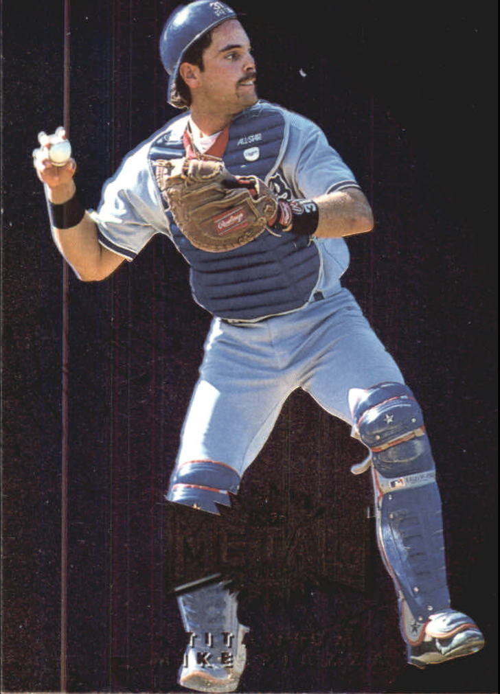1996 Metal Universe Titanium #6 Mike Piazza