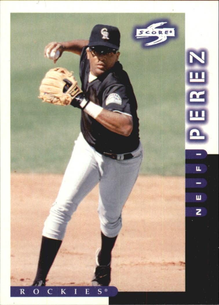 1998 Score #16 Neifi Perez