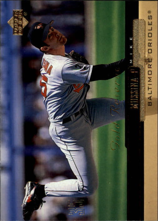 2000 Upper Deck Gold Reserve #56 Mike Mussina
