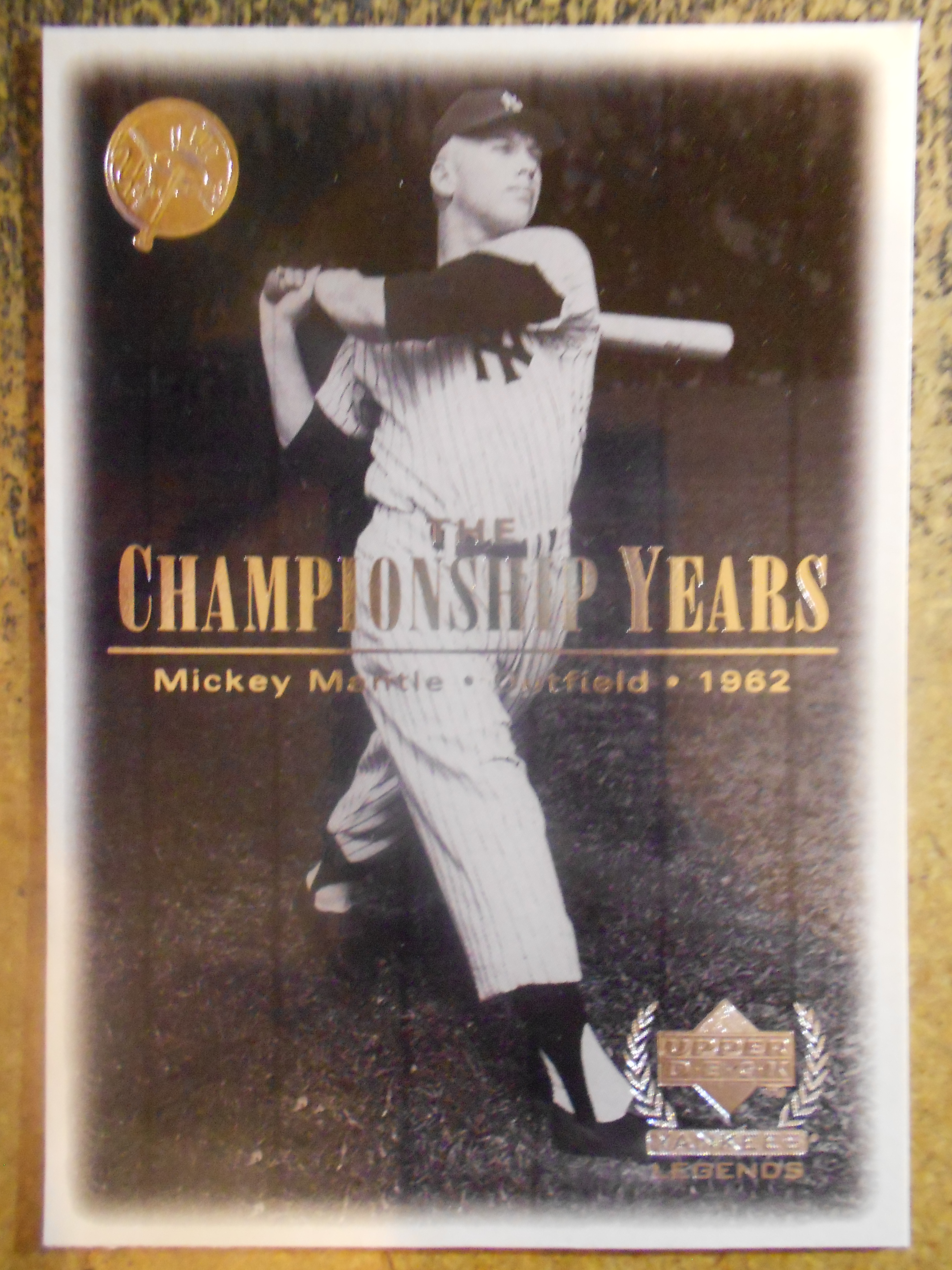 2000 Upper Deck Yankees Legends #85 Mickey Mantle '62 TCY