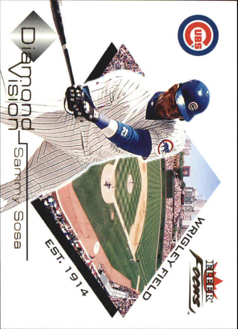 2001 Fleer Focus Diamond Vision #DV12 Sammy Sosa