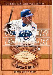 2001 SP Game Bat Milestone Piece of Action Bound for the Hall Gold #BSS Sammy Sosa