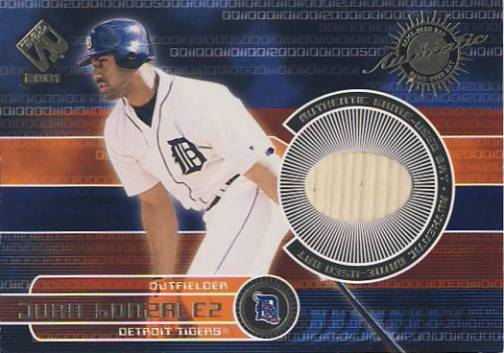 2001 Private Stock Game Gear #70 Juan Gonzalez Bat
