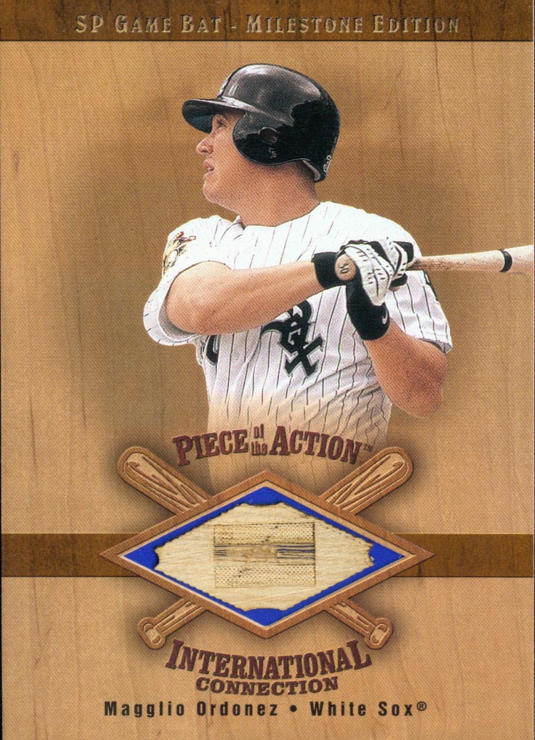 2001 SP Game Bat Milestone Piece of Action International #IMO Magglio Ordonez