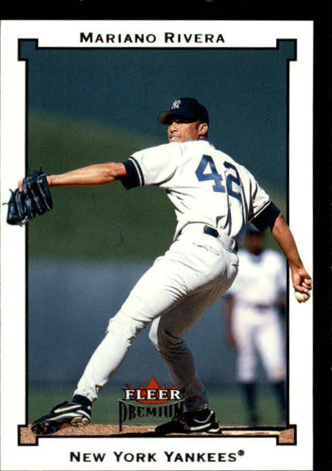 2002 Fleer Premium #22 Mariano Rivera