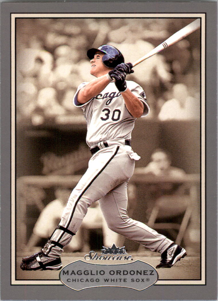 2003 Fleer Showcase #75 Magglio Ordonez