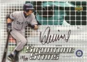 2004 Upper Deck Signature Stars Black Ink 1 #IS1 Ichiro Suzuki/19