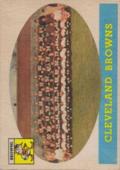 1958 Topps #9 Cleveland Browns
