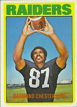 1972 Topps #143 Raymond Chester RC