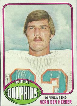 1976 Topps #15 Vern Den Herder