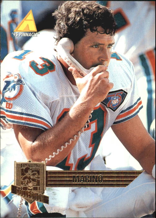 1995 Pinnacle Club Collection #15 Dan Marino