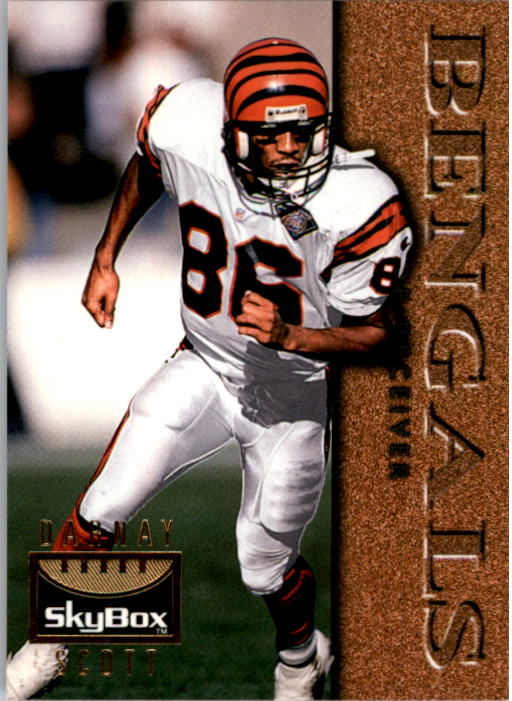 1995 SkyBox Premium #25 Darnay Scott