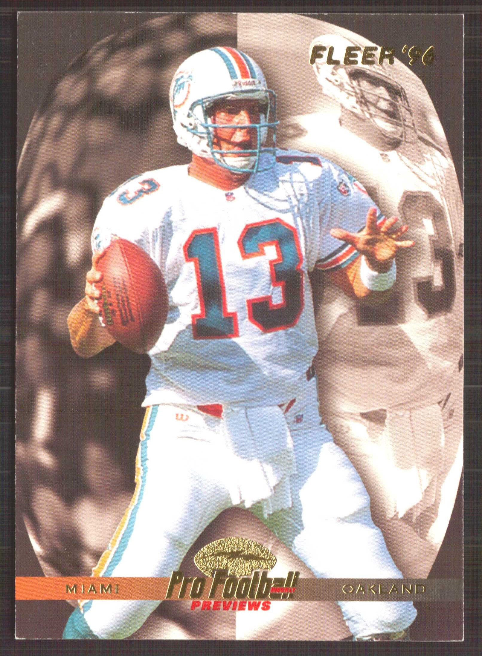 1996 Fleer #195 Dan Marino PFW