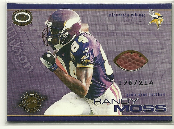 2001 Pacific Dynagon Game Used Footballs #13 Randy Moss