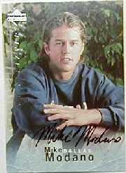 1995-96 Be A Player Autographs #S153 Mike Modano