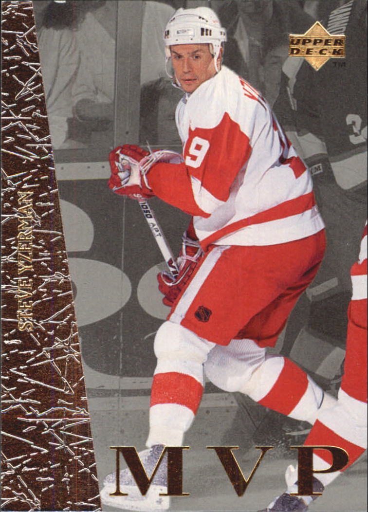 1996-97 Collector's Choice MVP #UD14 Steve Yzerman