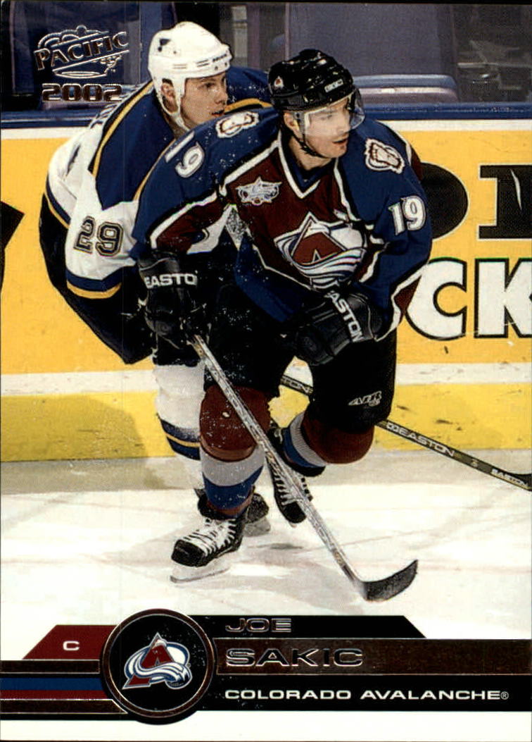 2001-02 Pacific #107 Joe Sakic