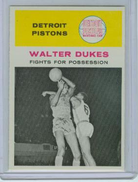 1961-62 Fleer #50 Walter Dukes IA
