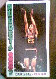 1976-77 Topps #94 Dan Issel
