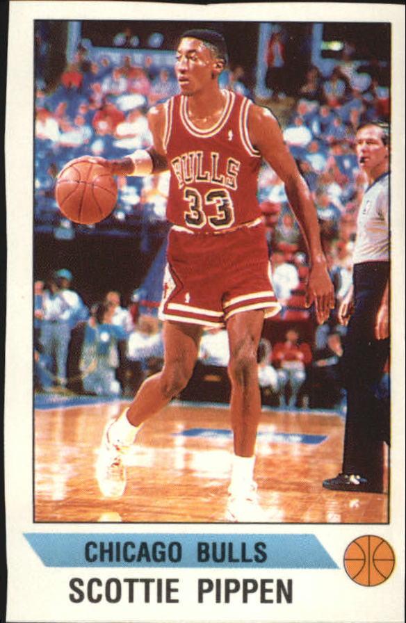 1990-91 Panini Stickers #93 Scottie Pippen