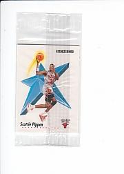 1991-92 SkyBox Canadian Minis #8 Scottie Pippen