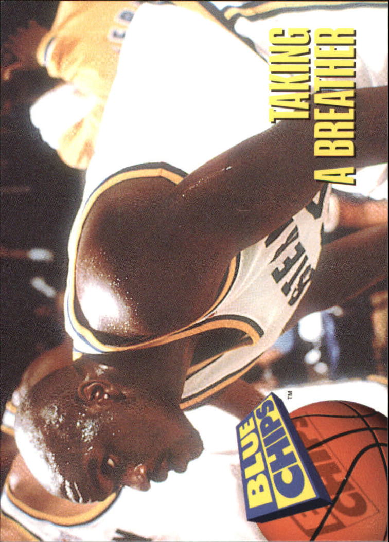 1994 SkyBox Premium Blue Chips #71 Taking a Breather/(O'Neal taking breather/during timeout)