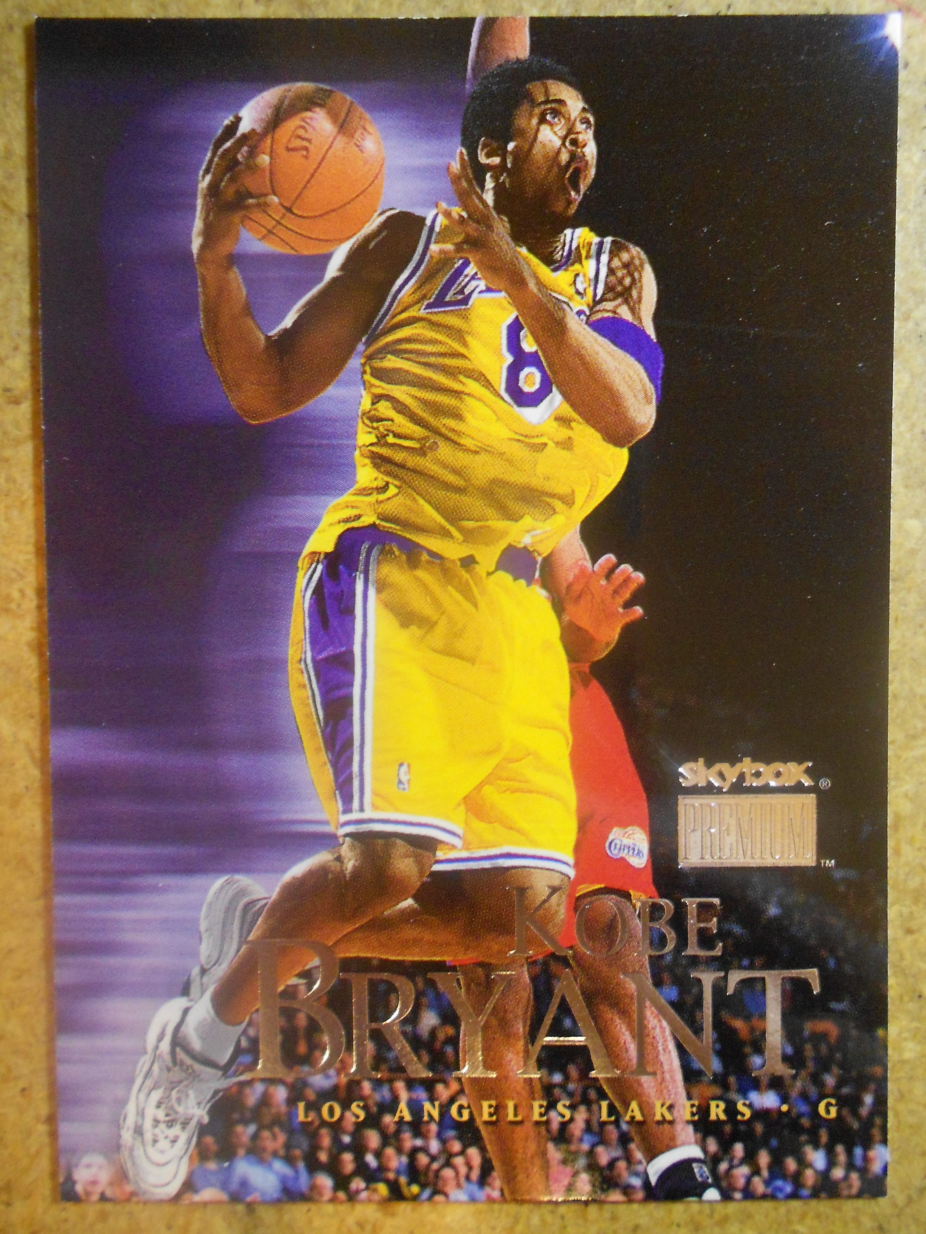 1999-00 SkyBox Premium #50 Kobe Bryant