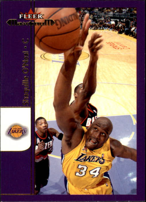 2001-02 Fleer Maximum #9 Shaquille O'Neal