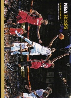 2012-13 Hoops Courtside #16 Kevin Durant