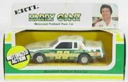 1982 Ertl Motorized Pullback 1:43 #33 H.Gant/Skoal