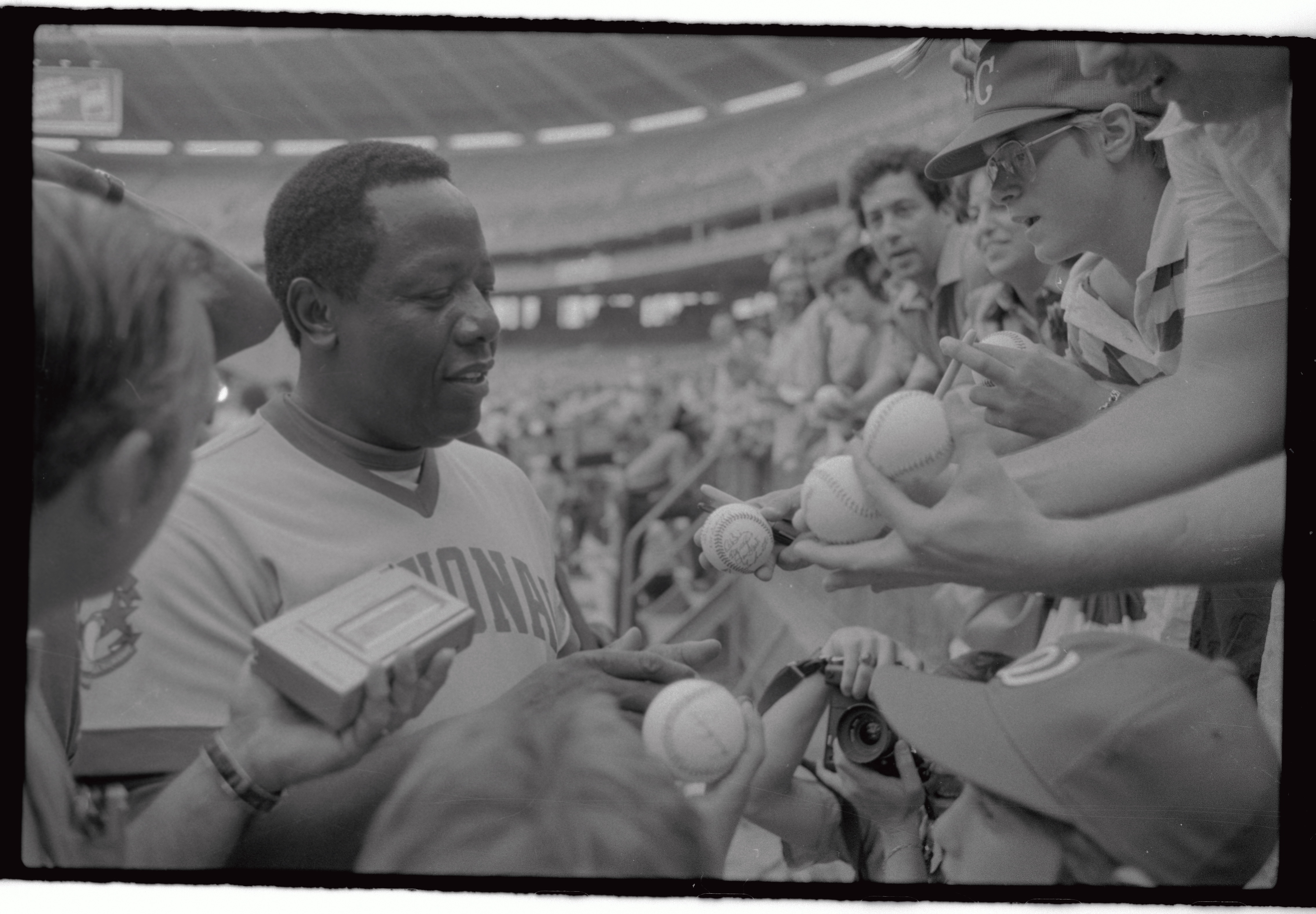 Hank Aaron Autographed Baseball - Player's Closet Project