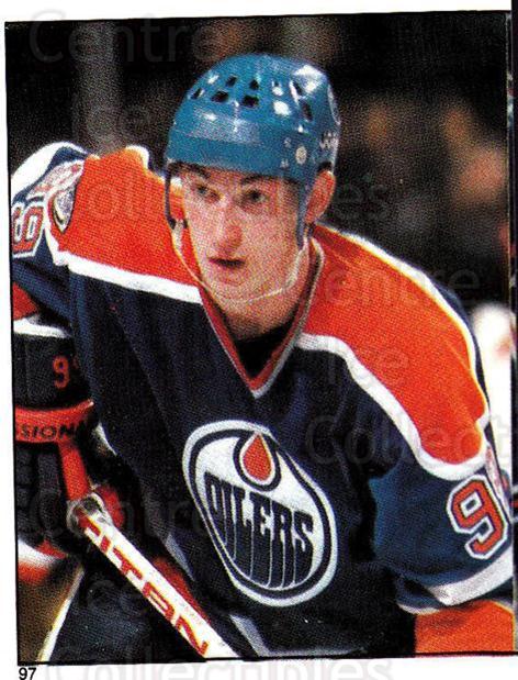 1982-83 O-Pee-Chee Stickers #97 Wayne Gretzky