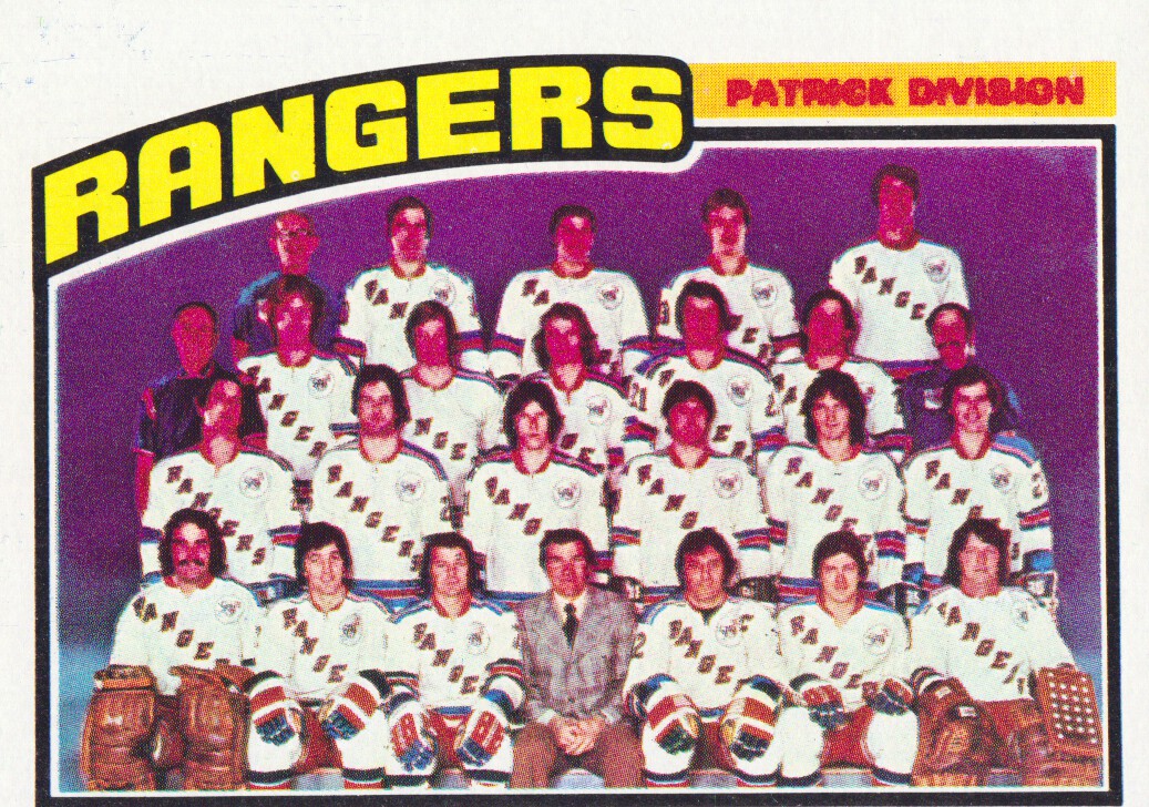 1976-77 Topps #143 Rangers Team CL