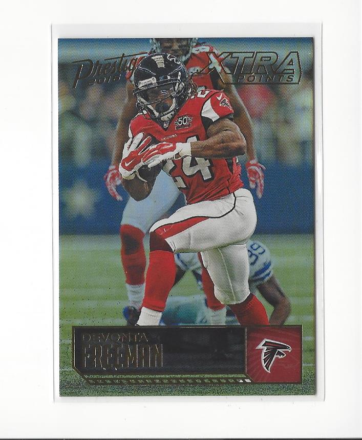 2016 Prestige Xtra Points Gold #9 Devonta Freeman