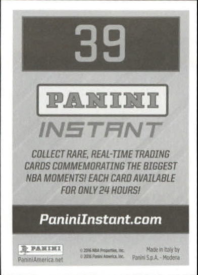 2016-17 Panini Stickers #39 Derrick Rose back image