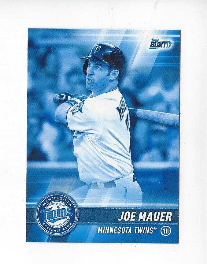 2017 Topps Bunt Blue #152 Joe Mauer