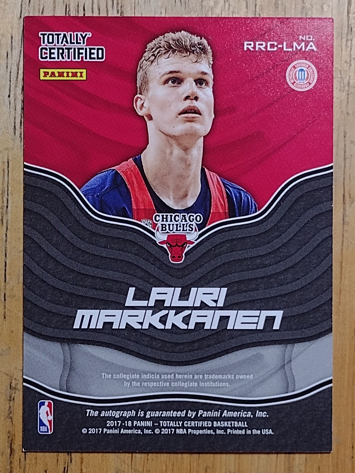2017-18 Totally Certified Rookie Roll Call Autographs #7 Lauri Markkanen back image