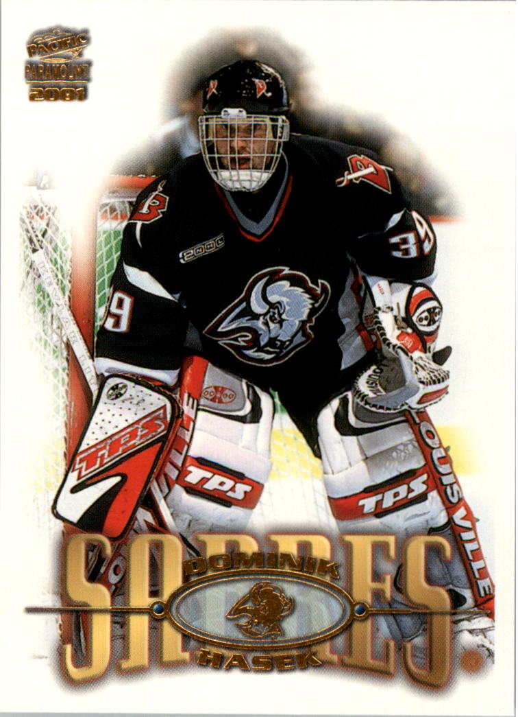 2000-01 Paramount Gold #30 Dominik Hasek - Nm-mt