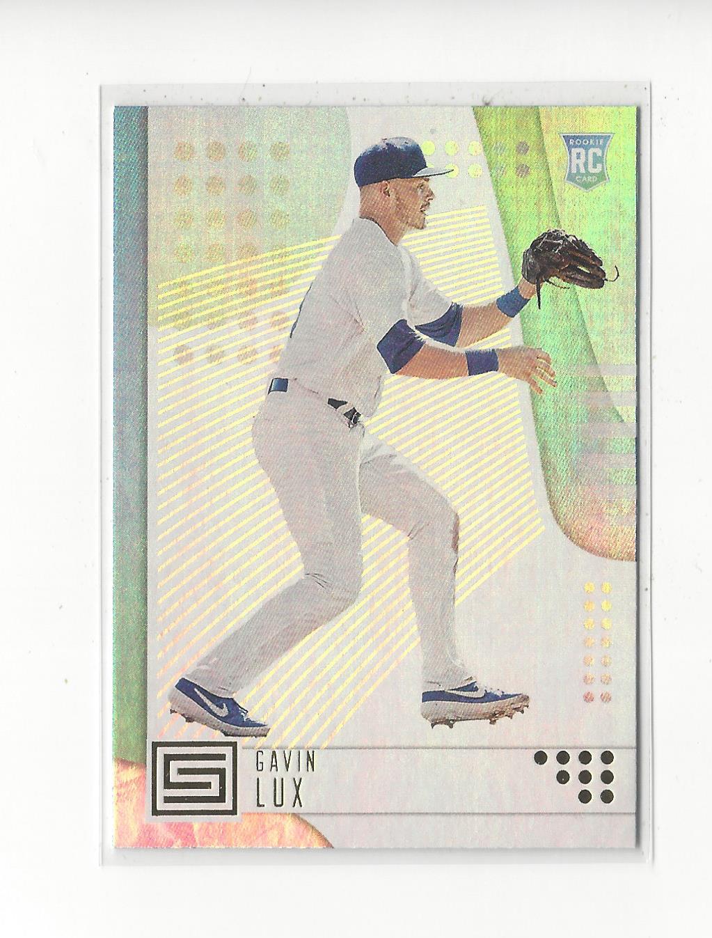 2020 Panini Status #3 Gavin Lux RC