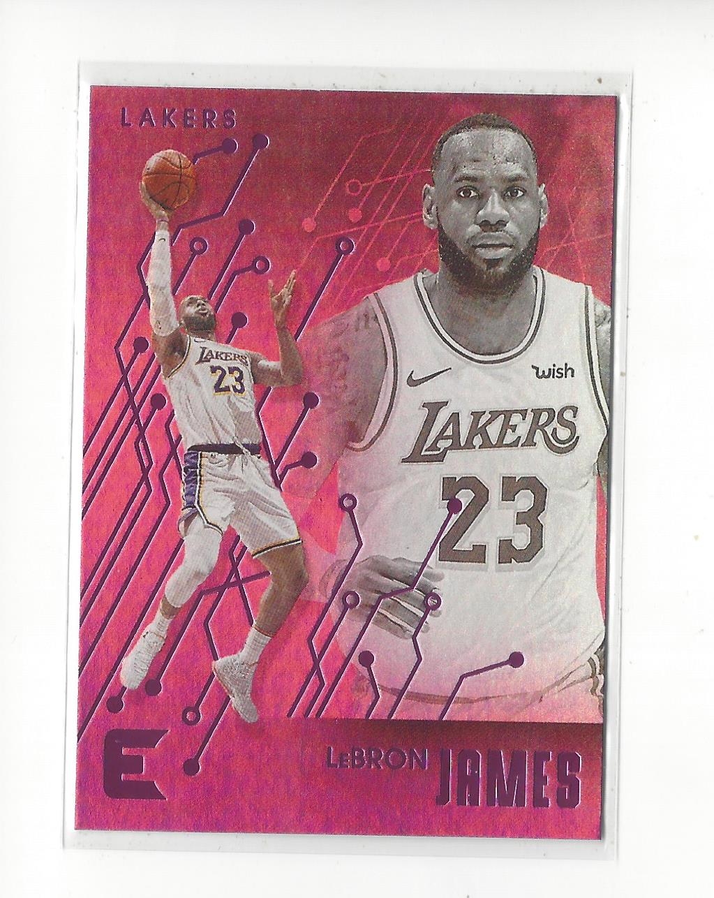 LeBron James 2021-22 Panini Chronicles #302 / Essentials