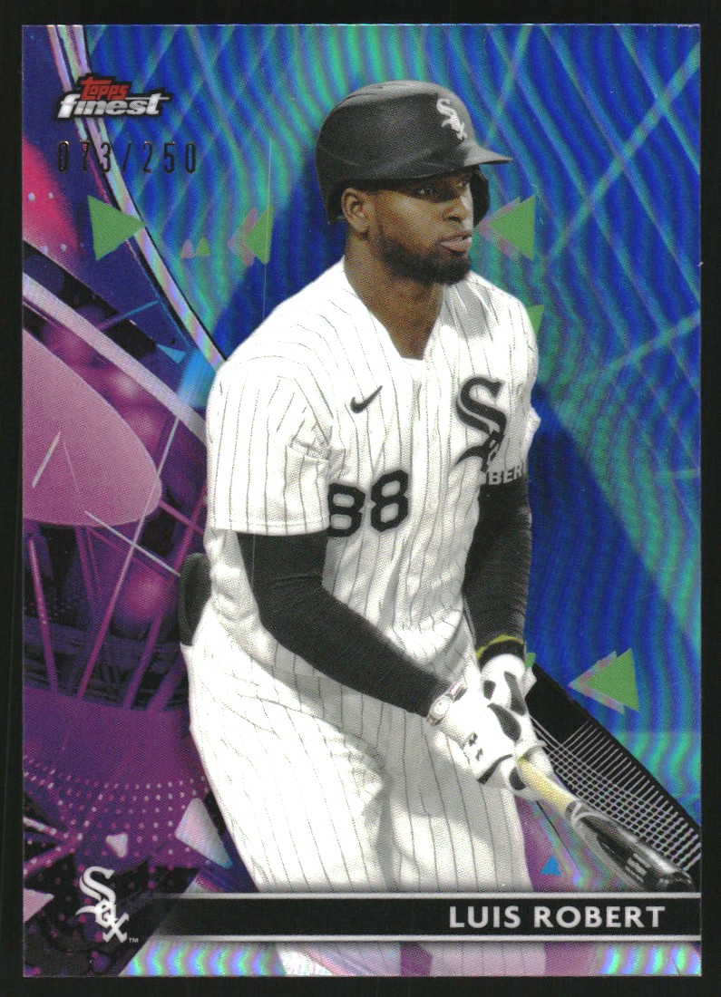 2021 Topps Chrome Magenta Speckle Refractor Luis Robert /350 #56