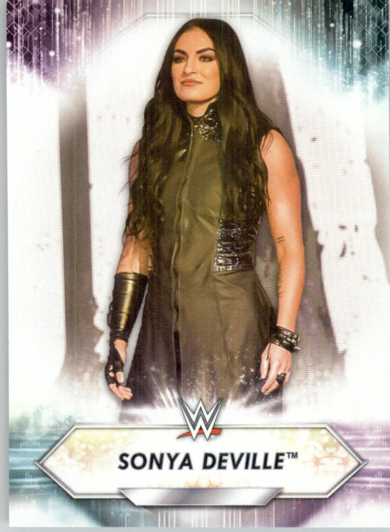 2021 Topps WWE Wrestling "Main Set" Cards #1 to #200 - Picture 332 of 401