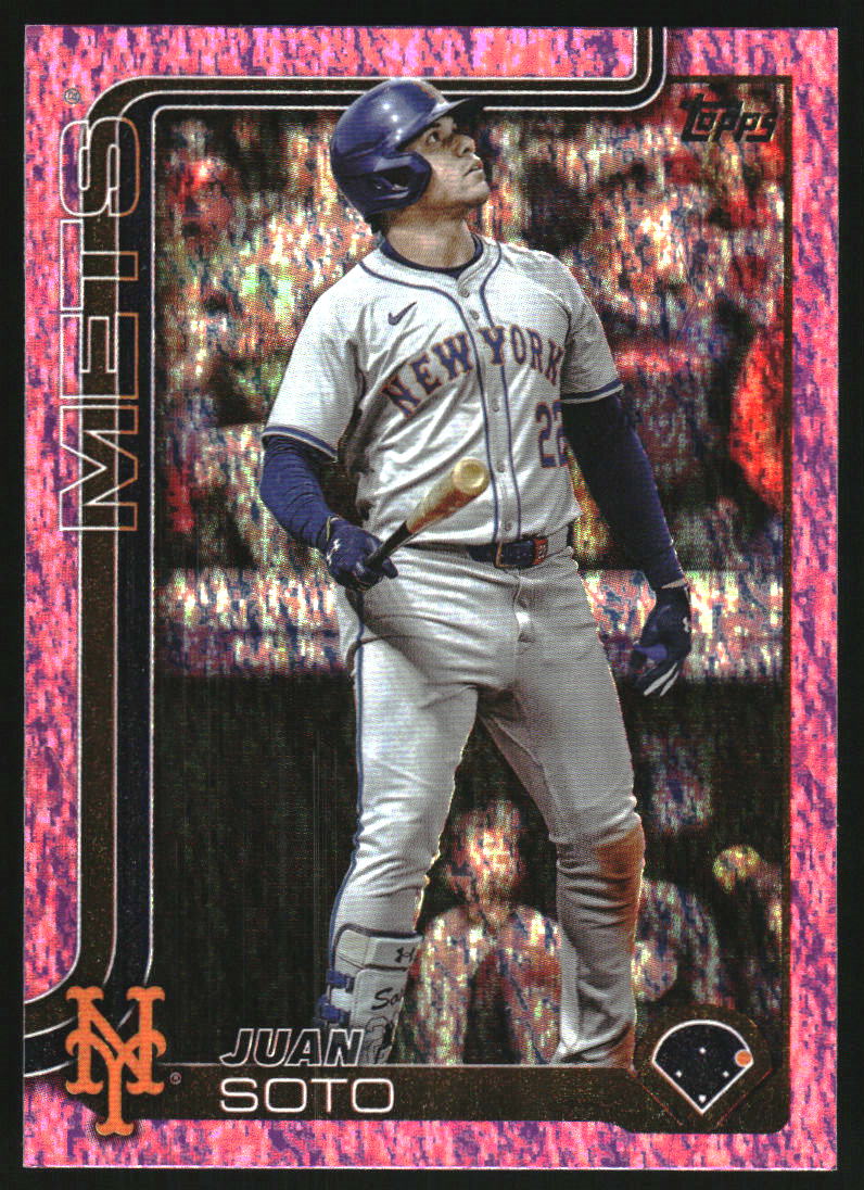 2025 Topps Pink Holo Foil #700 Juan Soto