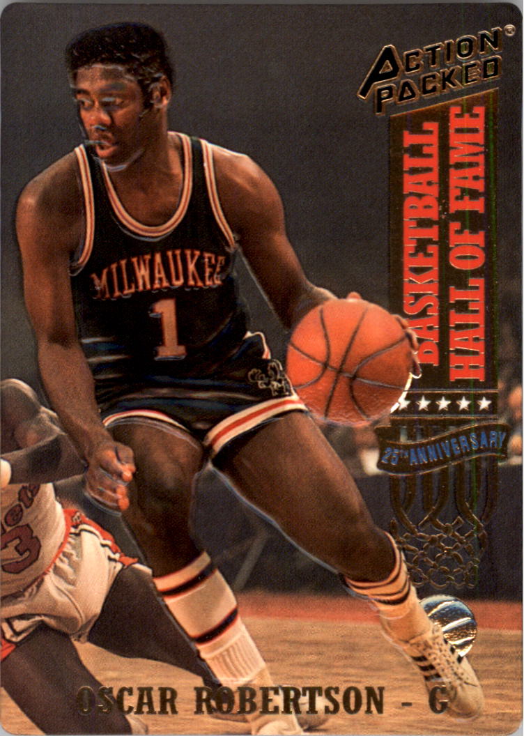 1993 Action Packed Hall of Fame #40 Oscar Robertson - NM-MT