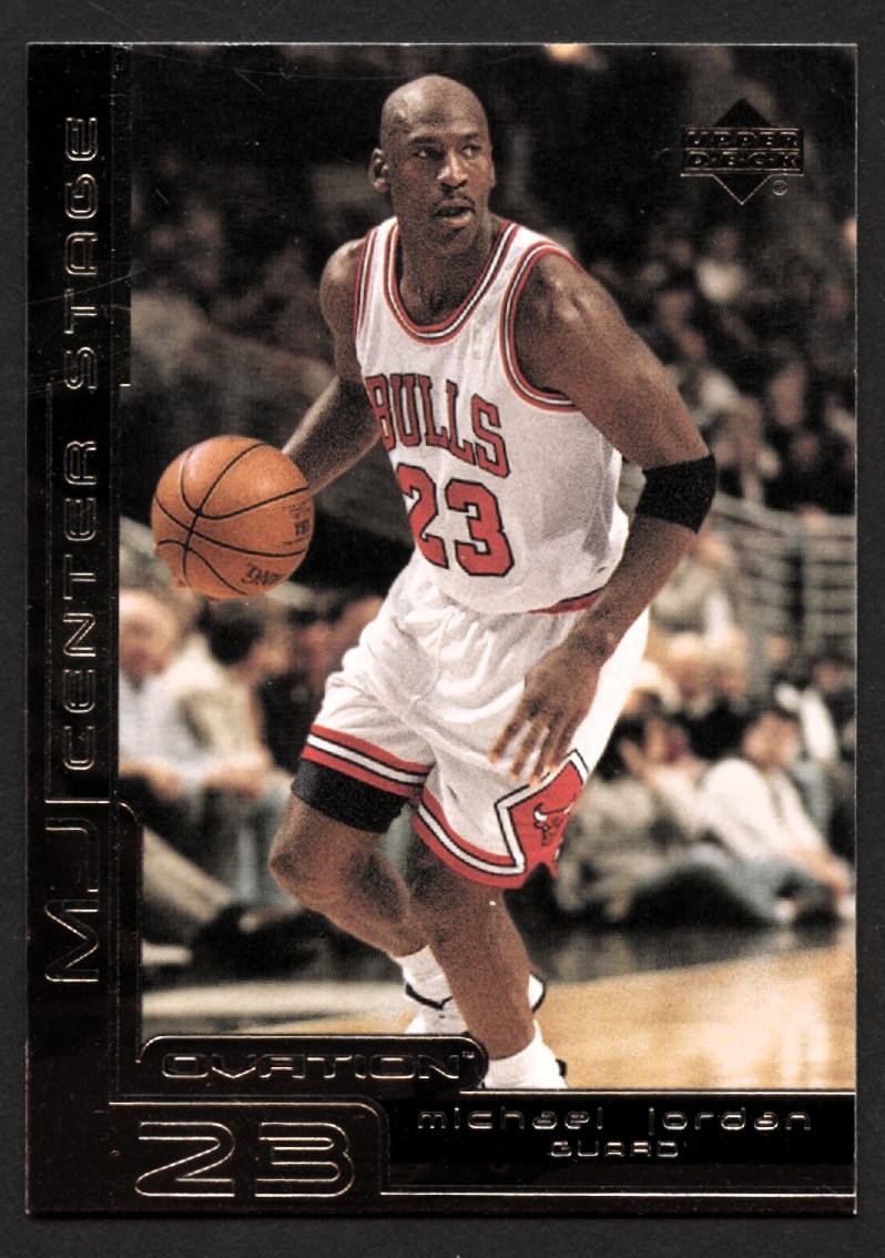 1993-94 SkyBox Premium Center Stage #CS1 Michael Jordan - NM-MT