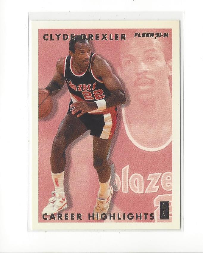 1993-94 Fleer Clyde Drexler #9 Clyde Drexler/(Receiving or passing/ball)
