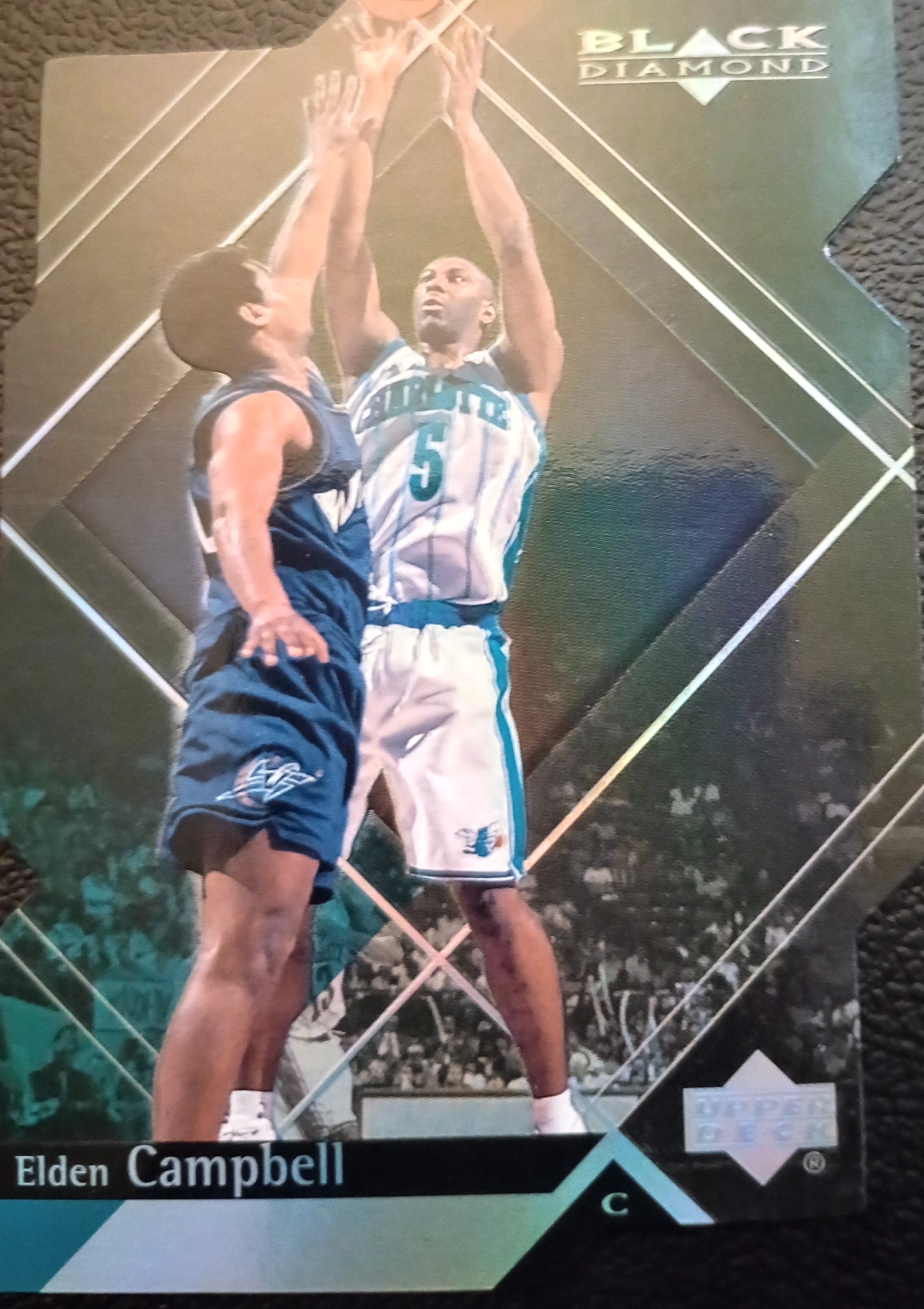 1999-00 Black Diamond Diamond Cut #8 Elden Campbell
