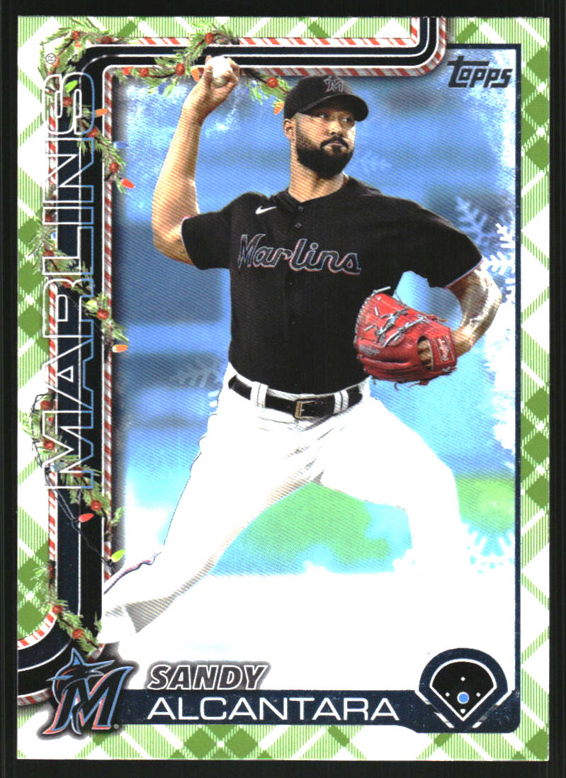 2025 Topps Holiday Green Plaid #H144 Sandy Alcantara